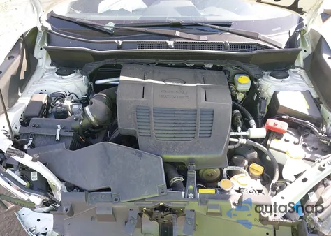 2023 Subaru Forester Premium z USA, uszkodzony, nr VIN JF2SKAEC8PH545002